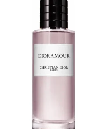 Dioramour
